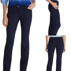 WHBM•navy slim Ponte pants 2 short EUC
